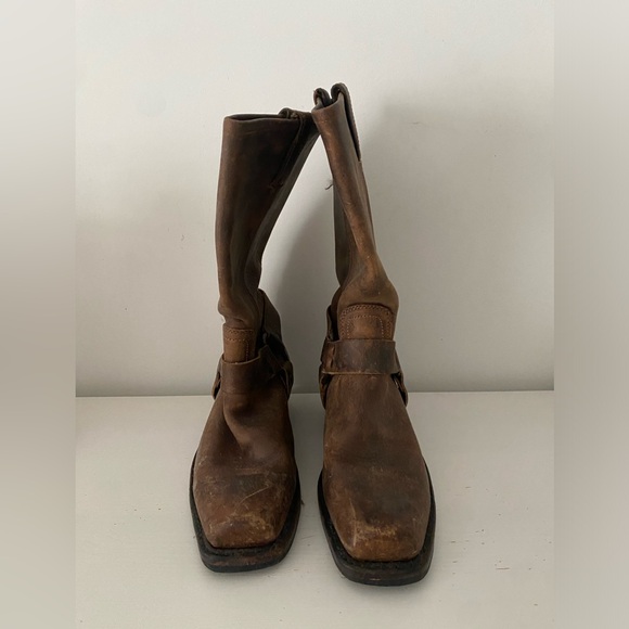 Women’s Frye Leather Boots - Picture 5 of 7
